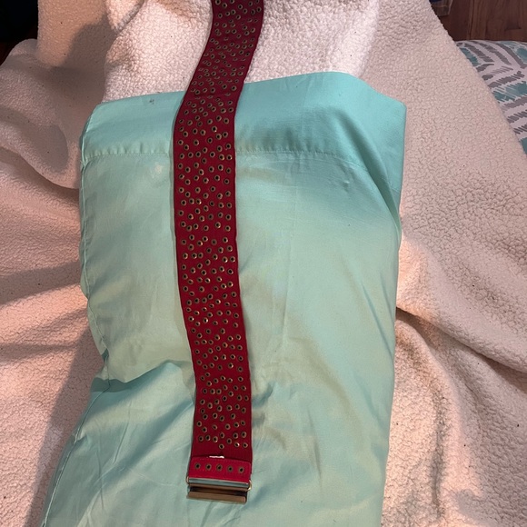 Vintage Studded Stretch Retro Red Belt - Picture 11 of 13